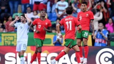 湖人首发中锋承受力不足，短板凸显备受瞩目？